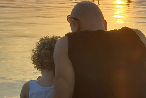 Pic of Thane and Son
